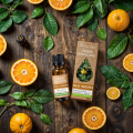 Vera Nord olejek eteryczny Gorzka pomarańcza 10 ml. 100% naturalny i organiczny. Łagodzi problemy skórne, wspiera układ trawienny, zmniejsza stres i niepokój. Posiada zdolność do przywracania energii.